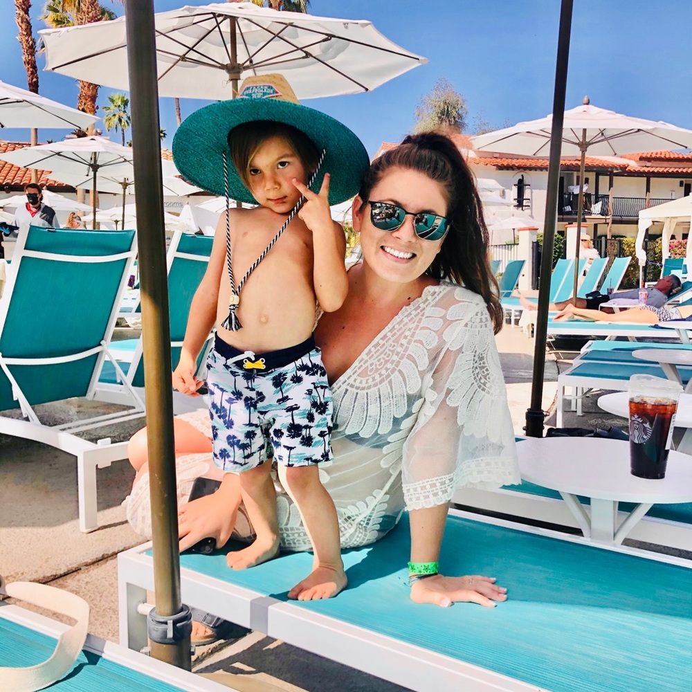 Meet your Posher, Brittney